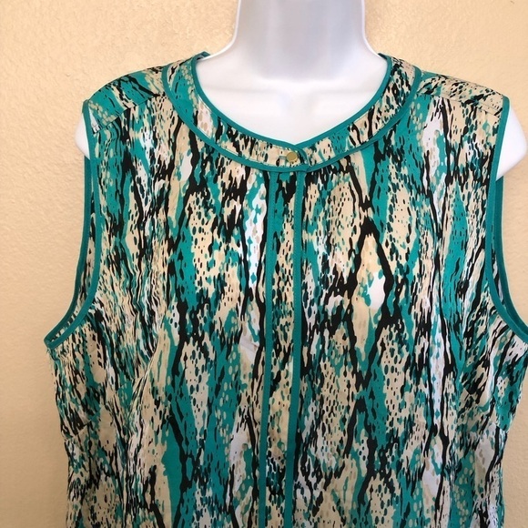 Liz Claiborne Women’s Button Down Animal Print Sleeveless Round Neck Size L - Picture 6 of 11